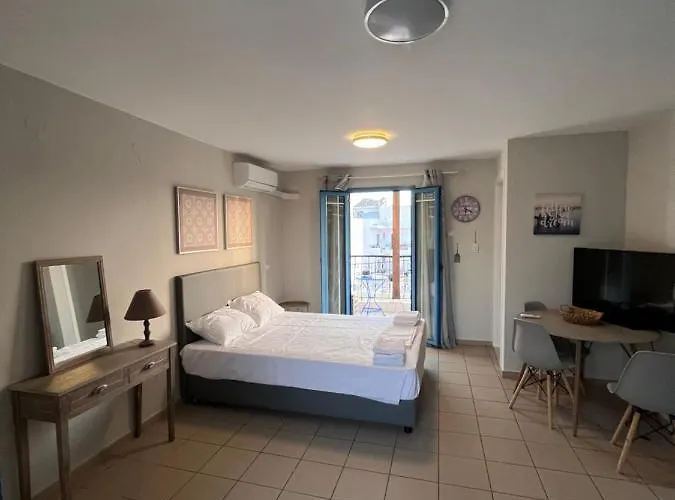 Hersonissos Centre Small Apartment